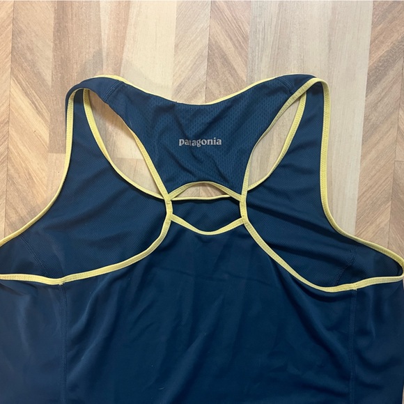Patagonia racerback tank - Picture 1 of 5